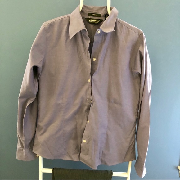 Eddie Bauer Wrinkle Resistant lavender button up blouse medium stretch - Picture 3 of 4
